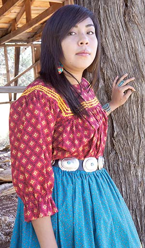 Fashion Honors Native Women Navajo Times