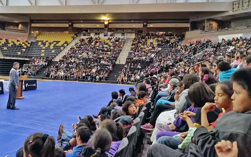 Billy Mills brings emotional, motivational speech to Chinle