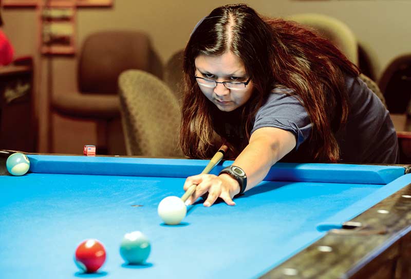 Diné pool player reaches benchmark on national level