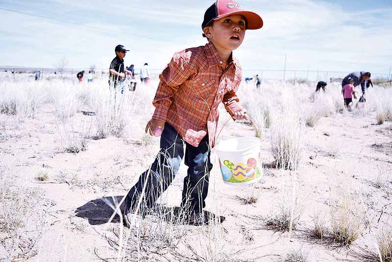 Miss Navajo hosts egg hunt in home community