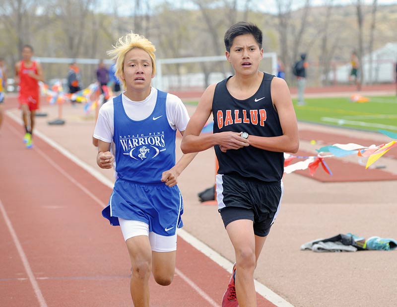 Gallup shot putter hits new PR