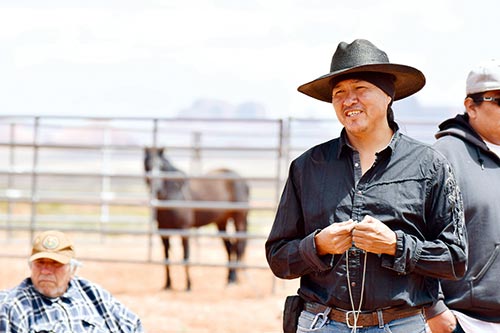 Navajo Times | Krista Allen Horseman Leland Grass, practitioner of natural horsemanship, talks about the art and skill of horse training on May 7, during an equine seminar in Narrow Canyon, Ariz.