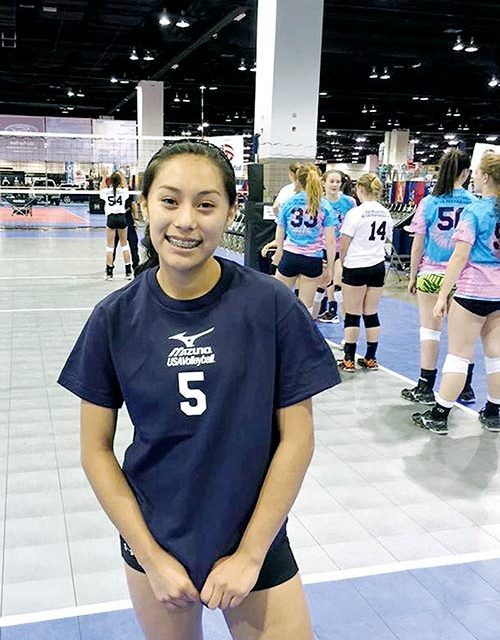 Albuquerque Diné finds passion in volleyball