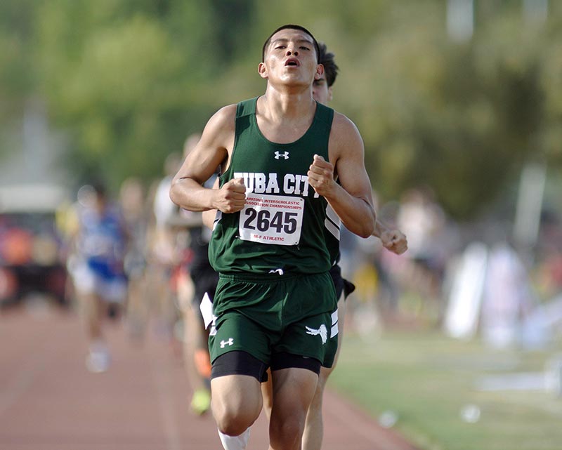 Tuba City’s Jackson outsprints top seed in 1600 Navajo Times