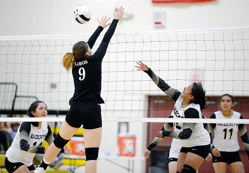 Chinle outlasts Many Farms in five sets