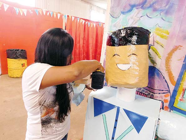 Project tells kids, ‘Please paint on the walls’