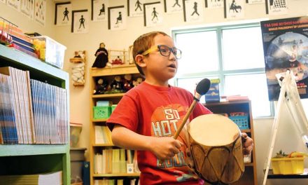 Youngster loves learning Navajo, teaches mom