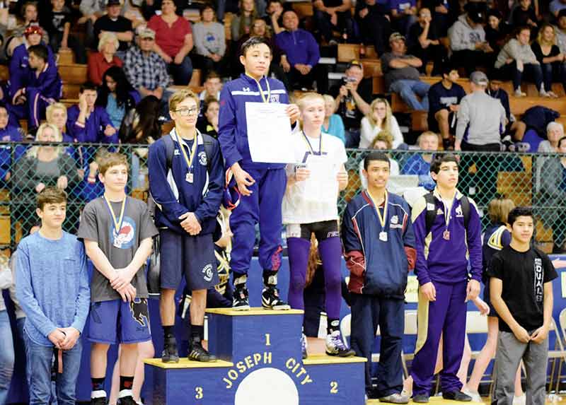 Camp Verde wrestler looking like state title threat