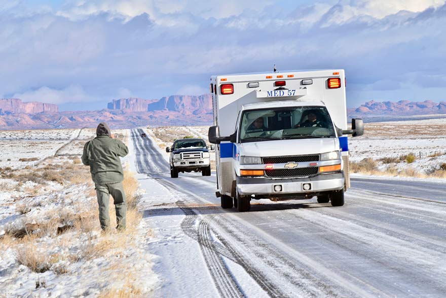 Kayenta police officer uninjured in rollover