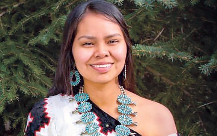 Diné named semifinalist for transfer scholarship - Navajo Times