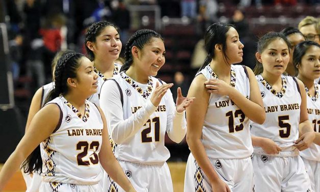 Santa Fe Indian takes aim at Robertson for 5th time