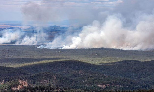 Tsoodził fire not ‘out of control’