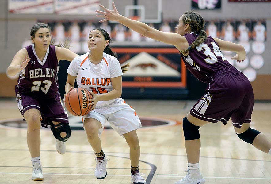 Lady Bengals emerge from the battle of Gallup - Navajo Times