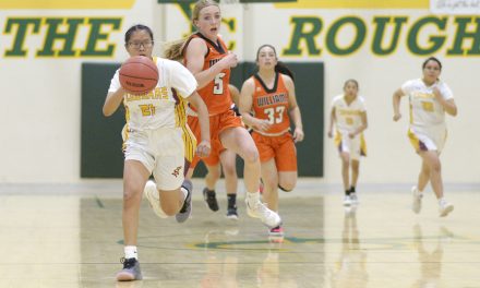 Rock Point starts fast, advances to semis