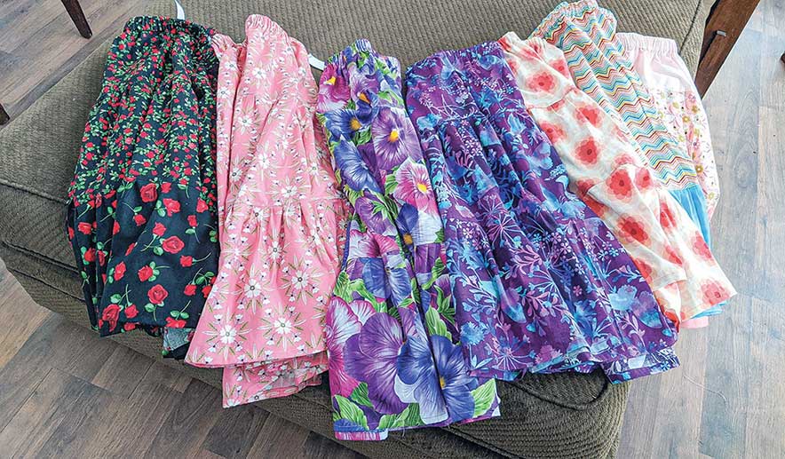Amid pandemic, ‘Shimásání bi Skirts’ serves grandmothers