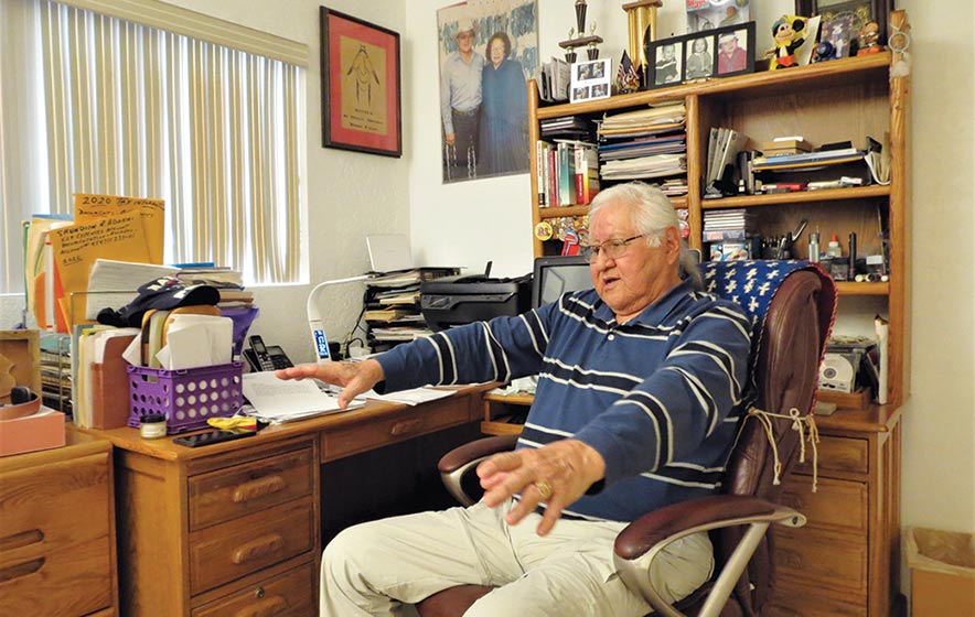 Author says traditional knowledge is key to successful life