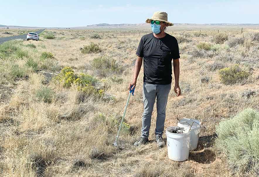 Roadside warrior: Man finds meaning keeping area clear of trash