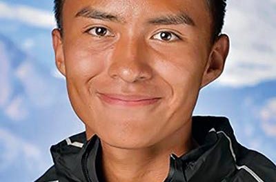 Waiting for season, Diné runner forms aid group