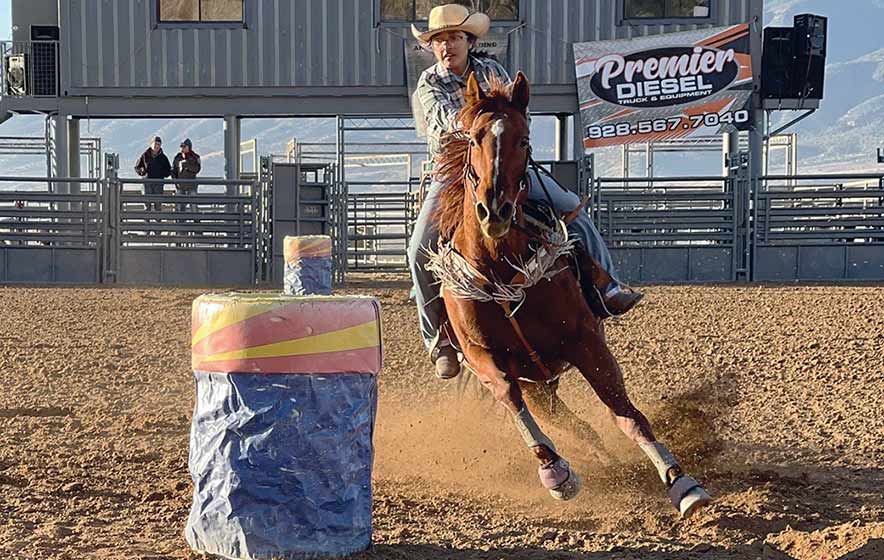 Leupp barrel racer powers to top 4 finish