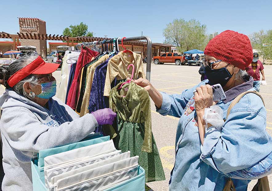 Welcome back to the flea market! Nation gives the green light to roadside vendors