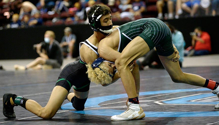 Champions crowned at District 1-5A, 2-5A wrestling tournaments