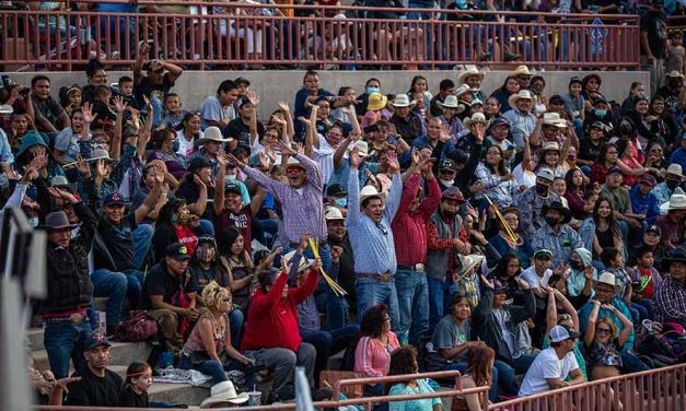 Sold-out crowds see bull riders at Wild Thing