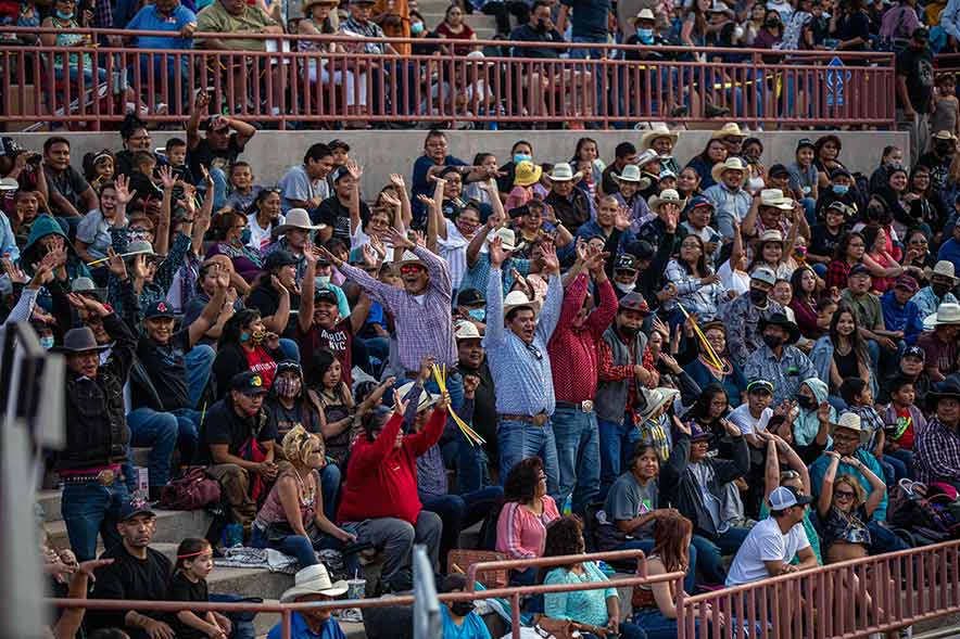 Sold-out crowds see bull riders at Wild Thing