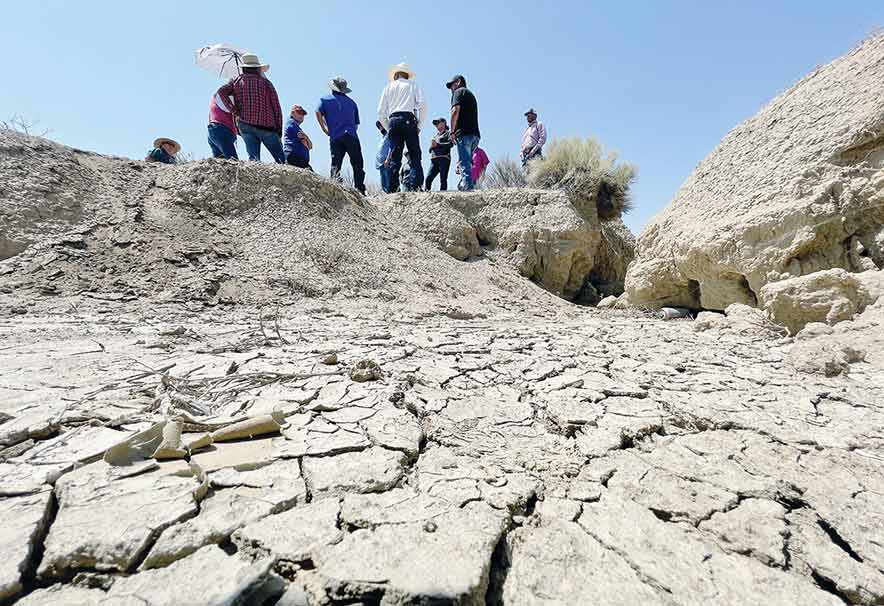 Delegates tour drought-stricken rez