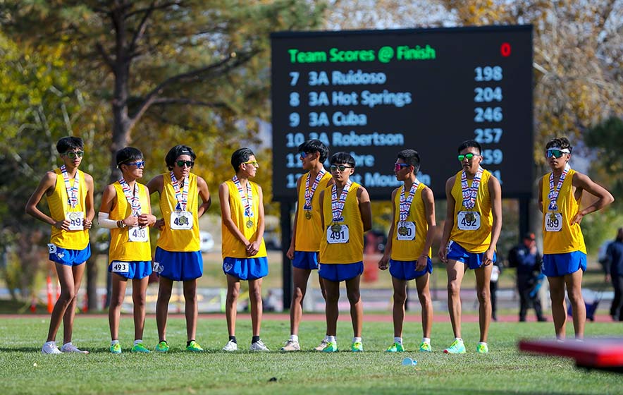 Zuni boys continue its dominance at state meet:  T-Birds claim 21st state crown