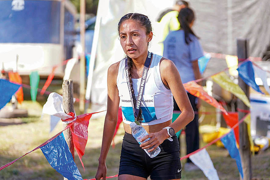 St. Michael alumnae, UNM runner enters transfer portal