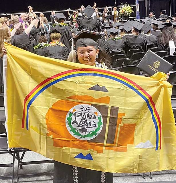 Navajo grad is school’s first-ever Native valedictorian, Instead of routine speech, she proudly delivers a dance performance