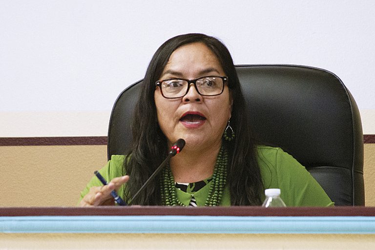 ‘Yíiyáh yikes’ Leaders, officials discuss uranium waste transport