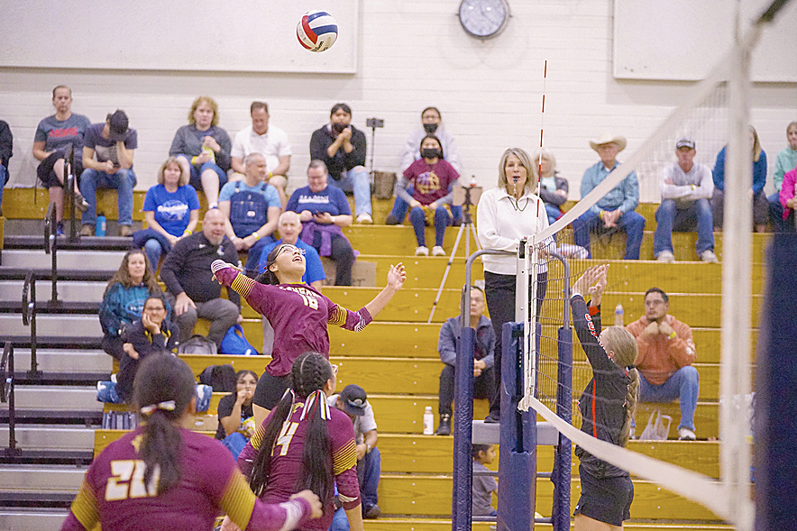 Rock Point skips final day of Joe City Invite; Lady Cougars have good showing in pool play