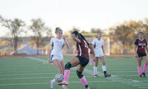 ‘Tired’ Bloomfield girls outlast Gallup, 3-1