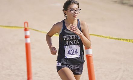 Show stealer: PV, Farmington runners make podium in 5A girls race