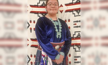 C-H-A-M-P-I-O-N: Lók’a’ch’égai girl Shynelle Joe wins Navajo Times/Office of Diné Youth Final Regional Spelling Bee