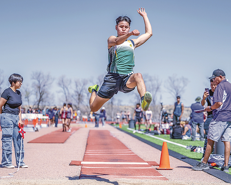 Navajo Times | Quentin JodieThoreau senior Wade Plummer hit a new personal record of 113-feet in the discus event at Saturday’s Angelo DiPaolo Invitational in Gallup. With that new mark, Plummer qualified for next week’s Class 3A state meet.