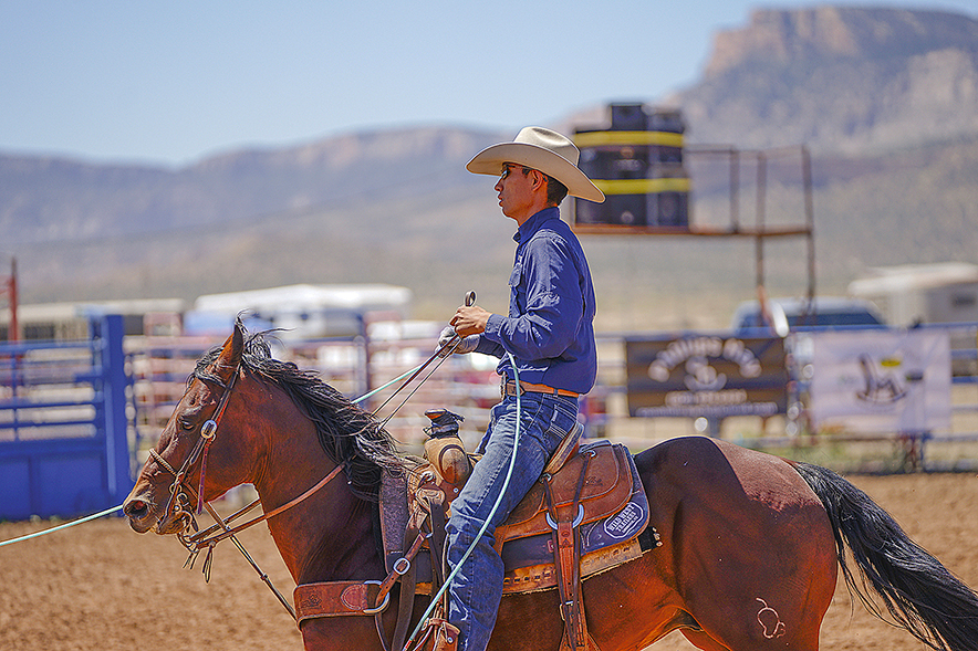 Young team roping duo making headways in PRCA ranks