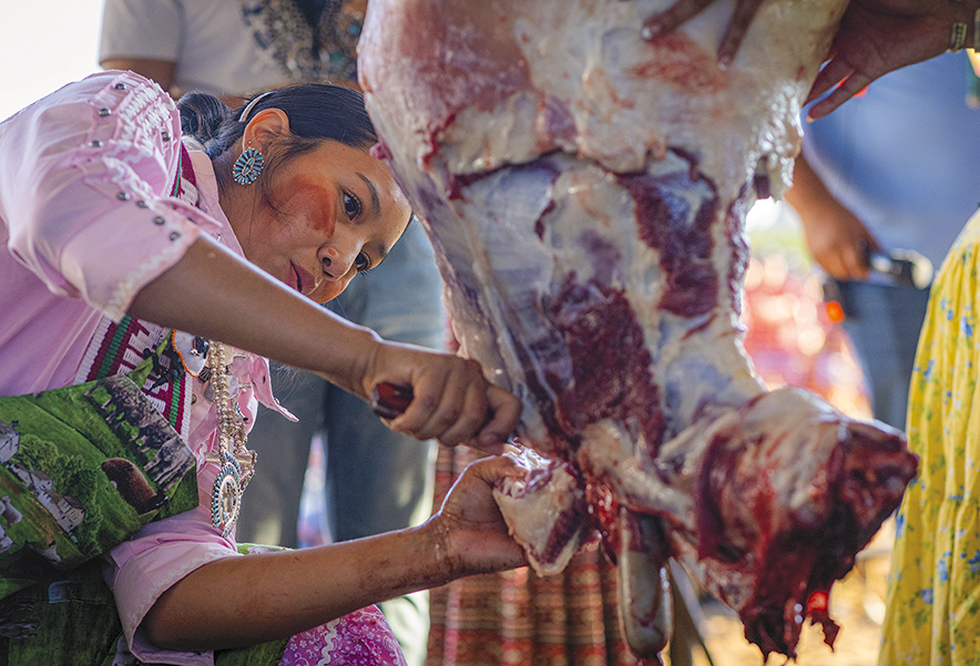 Ná’á’ah: Six Diné women complete coveted sheep-butchering competition