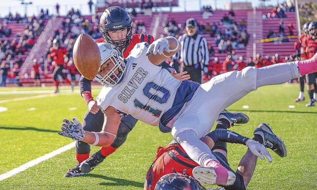 Grants holds off Silver in a hard-fought defensive battle