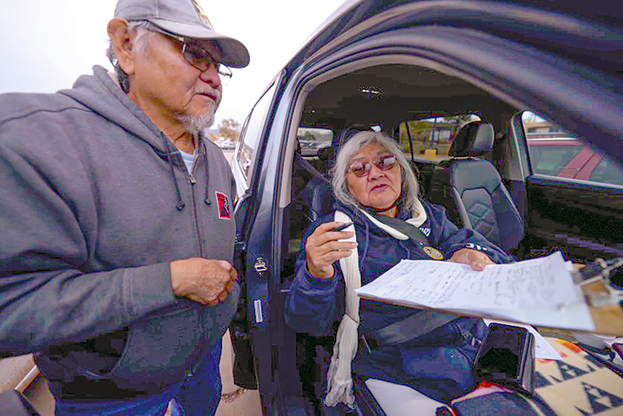 Rides for democracy: Bia family coordinates voter transport efforts in Kayenta