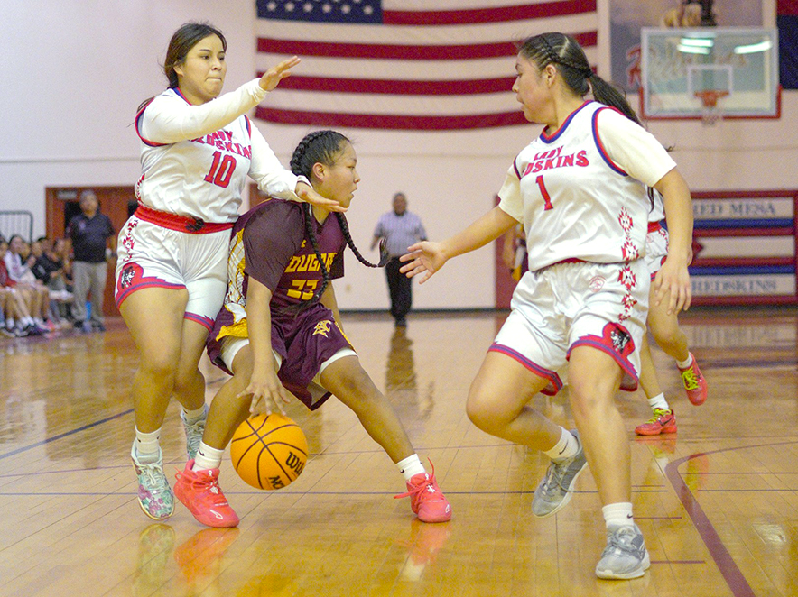 Lady Cougars outlast Red Mesa in gritty battle