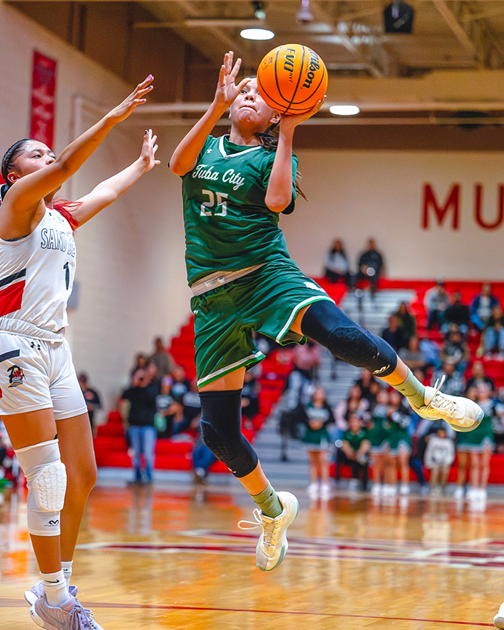 Page Lady Sand Devils rally past Tuba City, advance to Copper Bracket finale