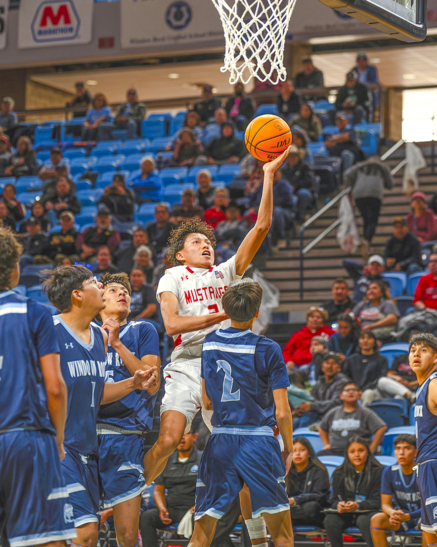 Window Rock, Tuba boys find ways to win, advance into semis