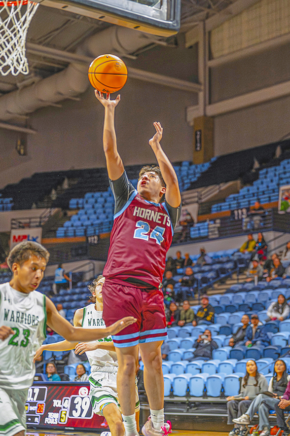 Window Rock, Tuba boys find ways to win, advance into semis