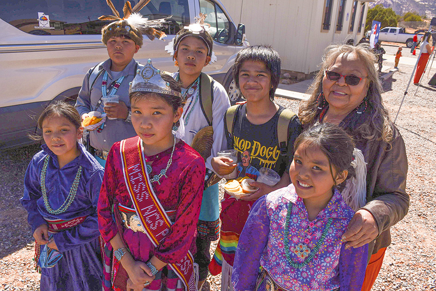 Naatsis’áán Community School students preparing for Las Vegas performance