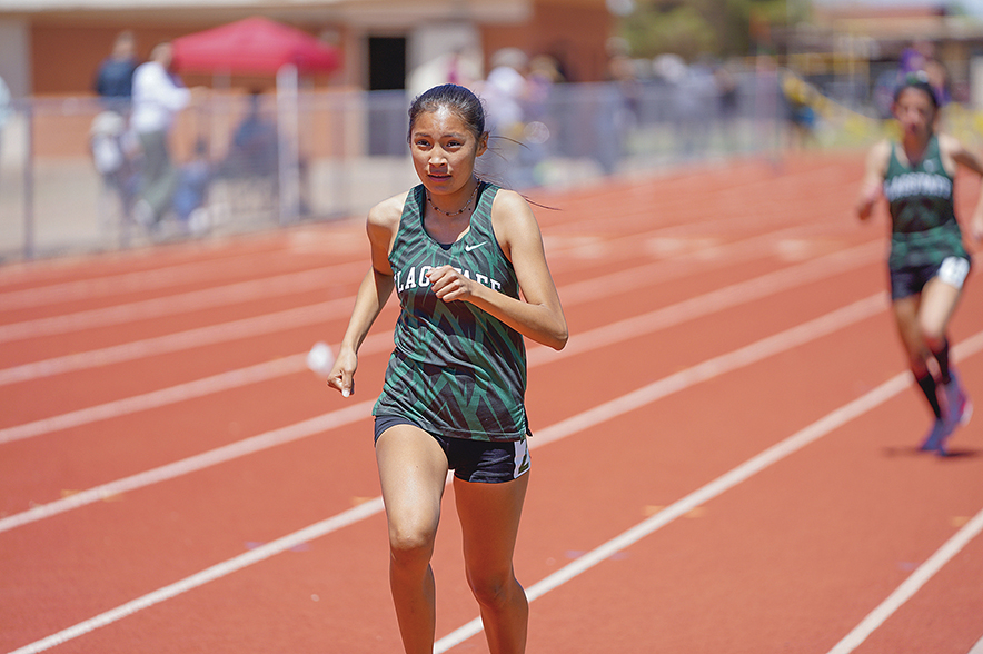 Flag High Diné runners gearing up for division championships