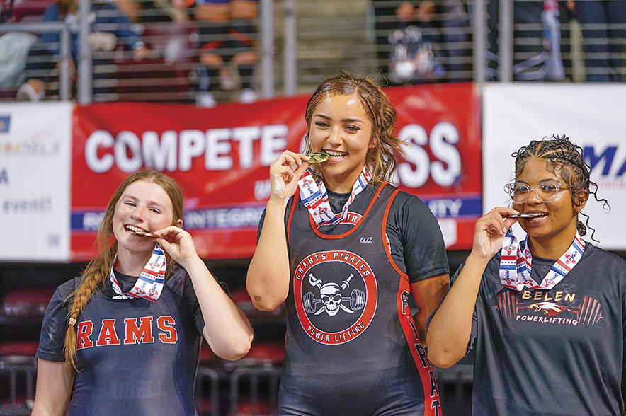Grants powerlifting team takes home three gold medals at state