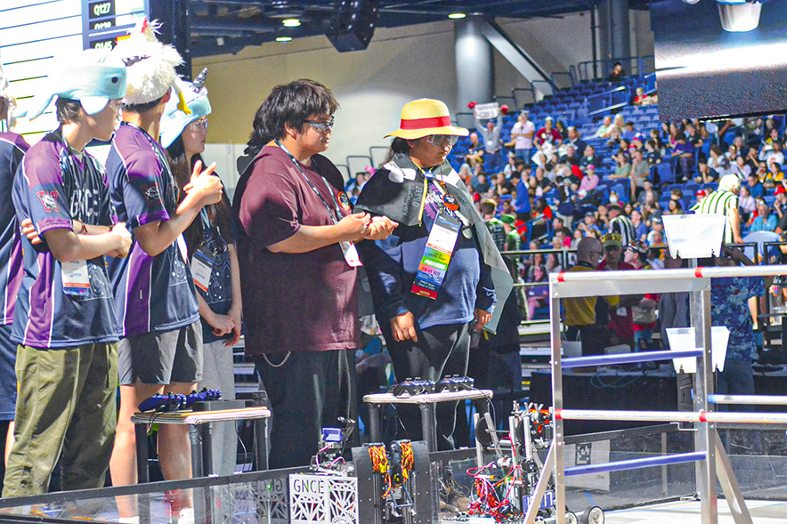 Diné youth shine at robotics championship