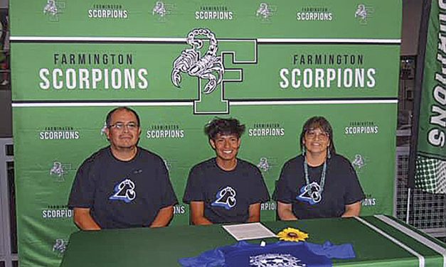 Farmington soccer player signs with Lamar